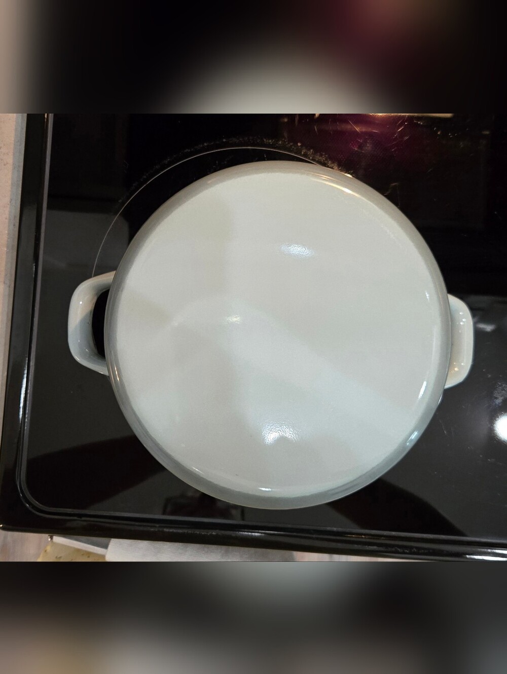 Le Creuset Enamel Cassorel/ Sea Salt with Lid (NWOT) - Picture 6 of 10